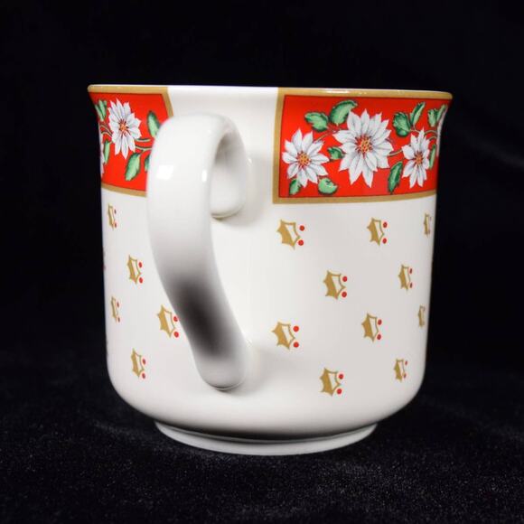 CHARLTON HALL KOBE CLASSIC TRADITIONS JAPAN Mug Cup and Saucer Christmas Set - Picture 6 of 10